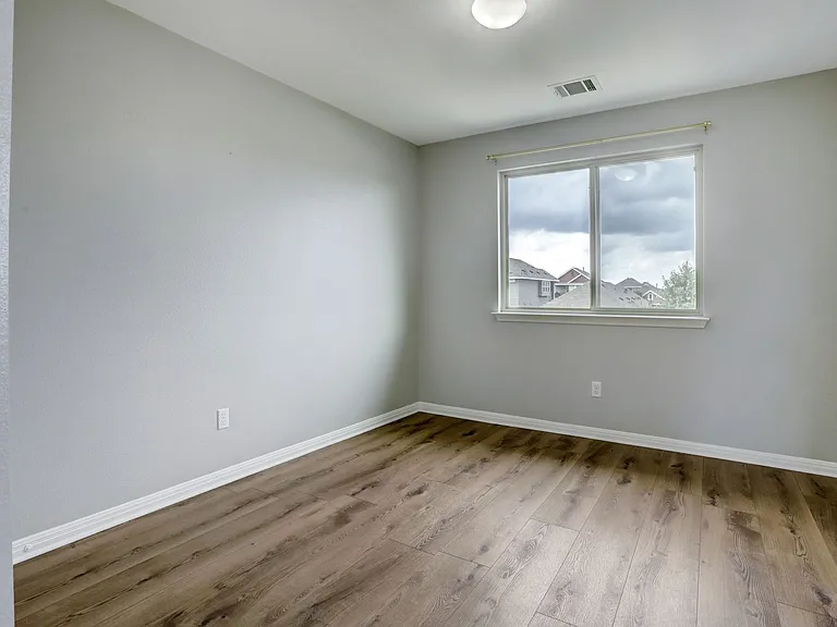 4616 Esper Ln #338 — Photo 10