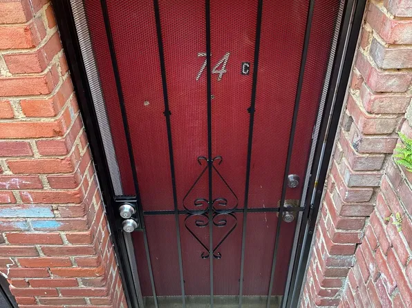 74 Galveston Pl SW APT C, Washington, DC 20032