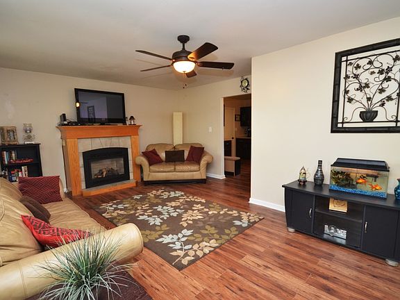 4th image of 7395 Nelson Dr