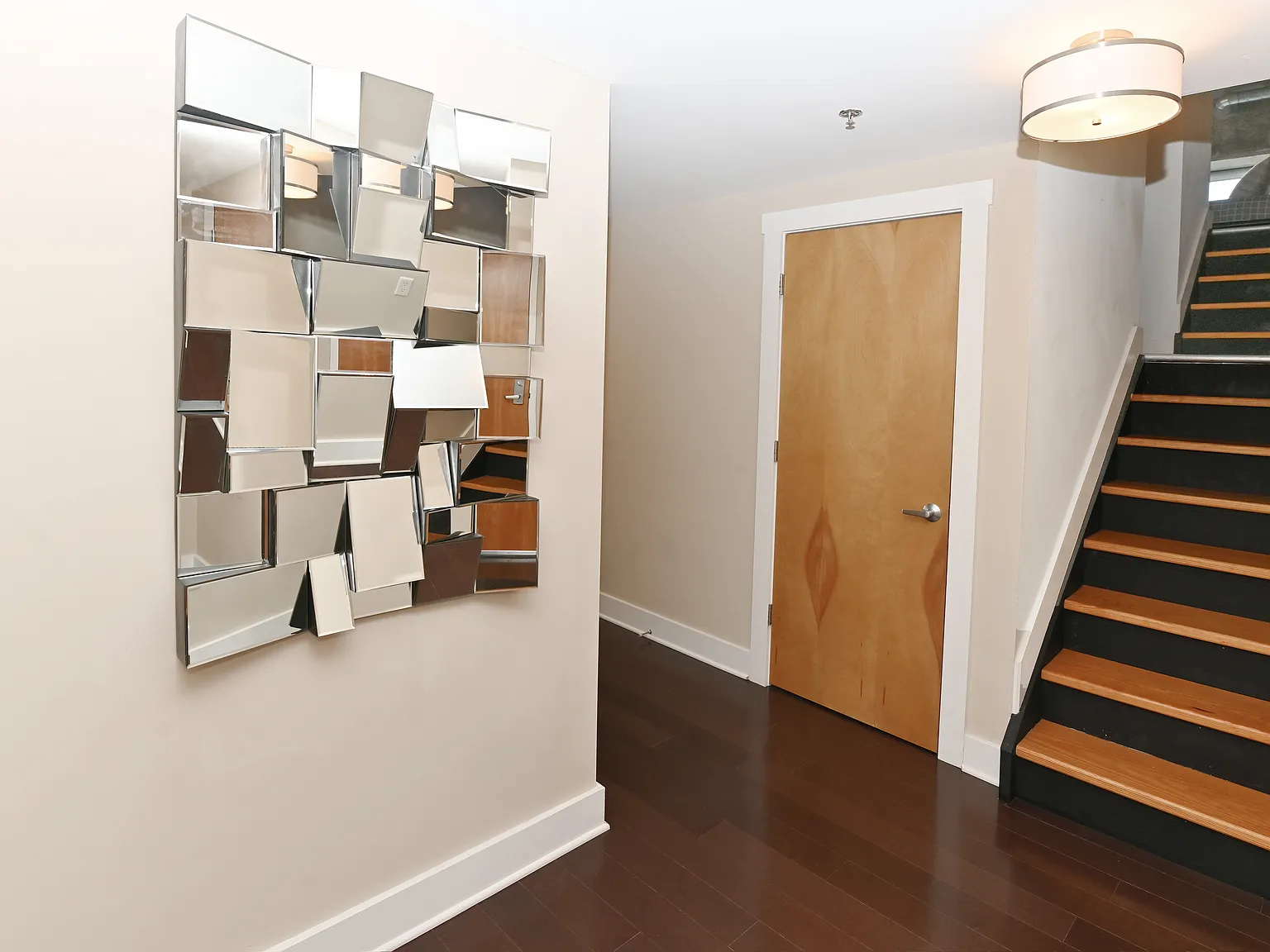 2 bed, 1618 sqft, $3,400 — Photo 3