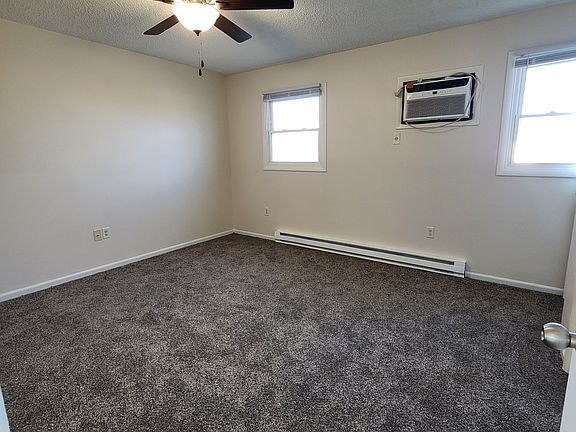 5th image of 205 Keigher Dr