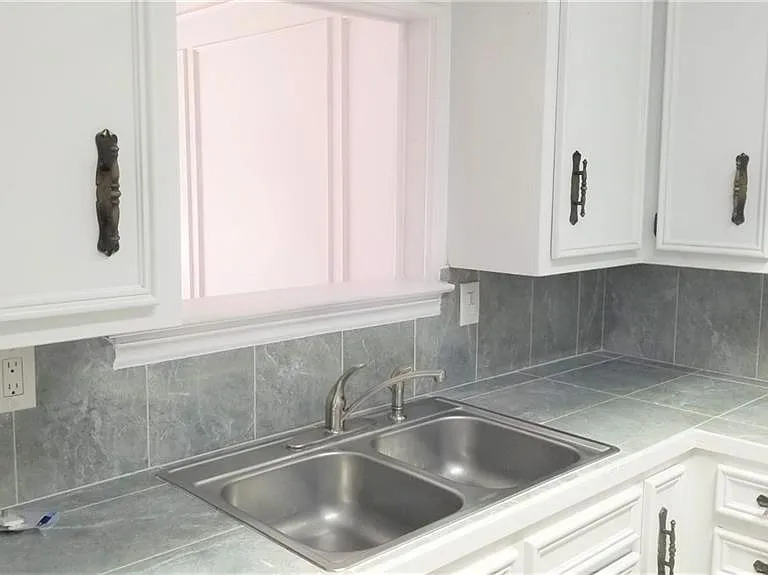 411 E Rose Ellen Cir — Photo 5