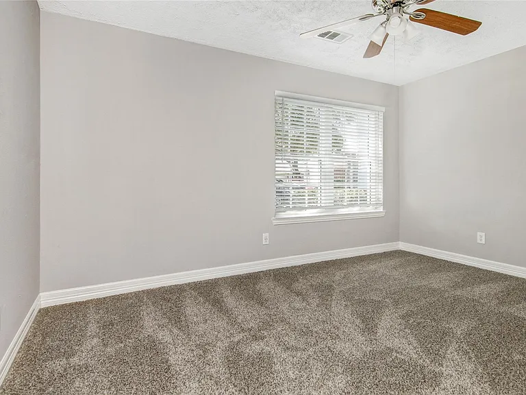 2611 Desert Sage Dr — Photo 18