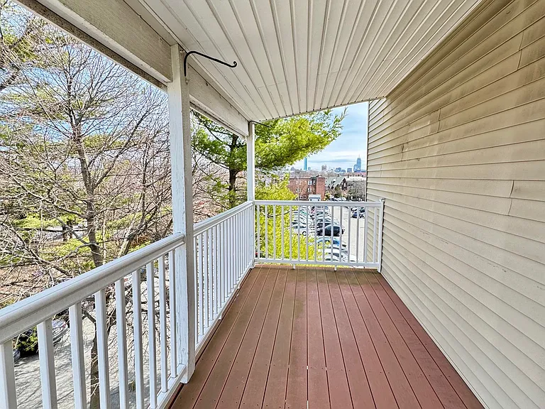 114 Line St #3 — Photo 13