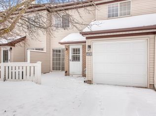 4038 Crystal Cir, Saint Paul, MN 55126