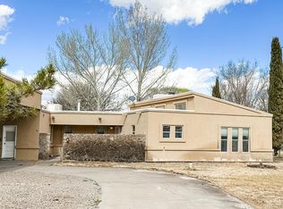 320 Bonnie St, Los Lunas, NM 87031