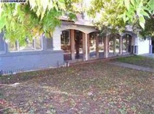 1617 Redwood St, Vallejo, CA 94590