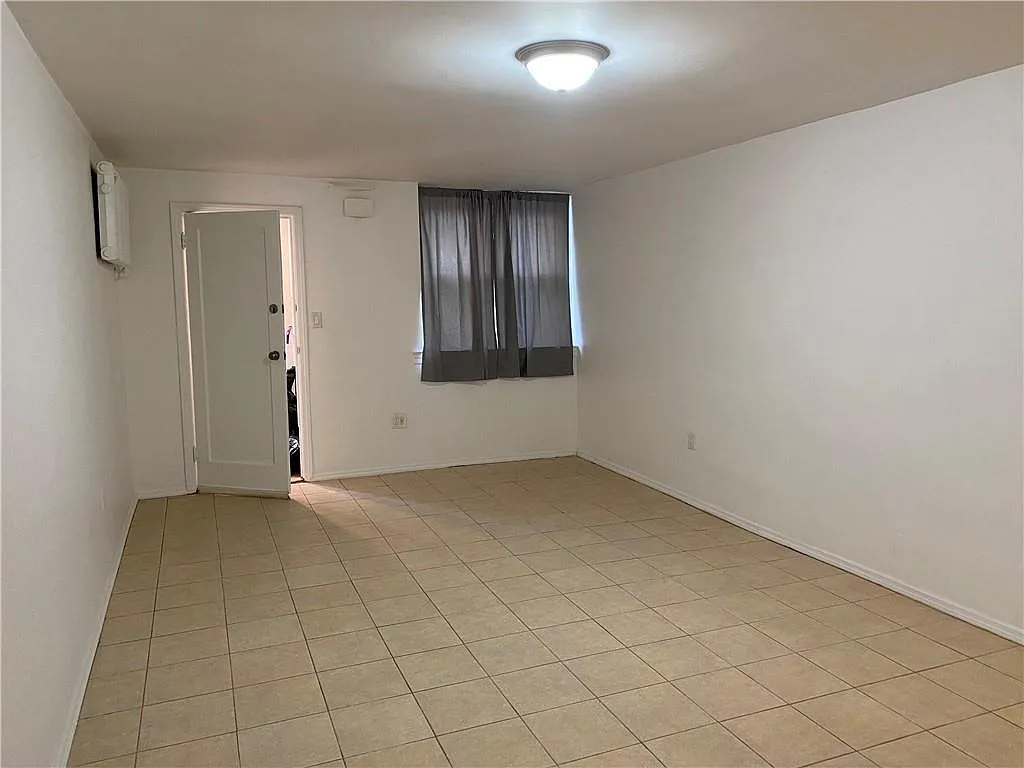 3406 Avenue T photo 1