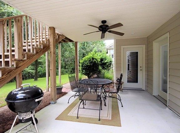 4th image of 239 Hillside Dr