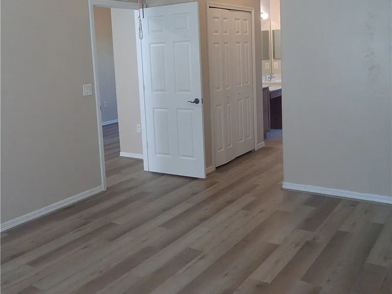2463 Nature Pointe Loop — Photo 23