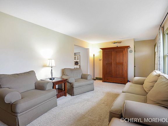 4th image of 4225 Mesa Ct SW