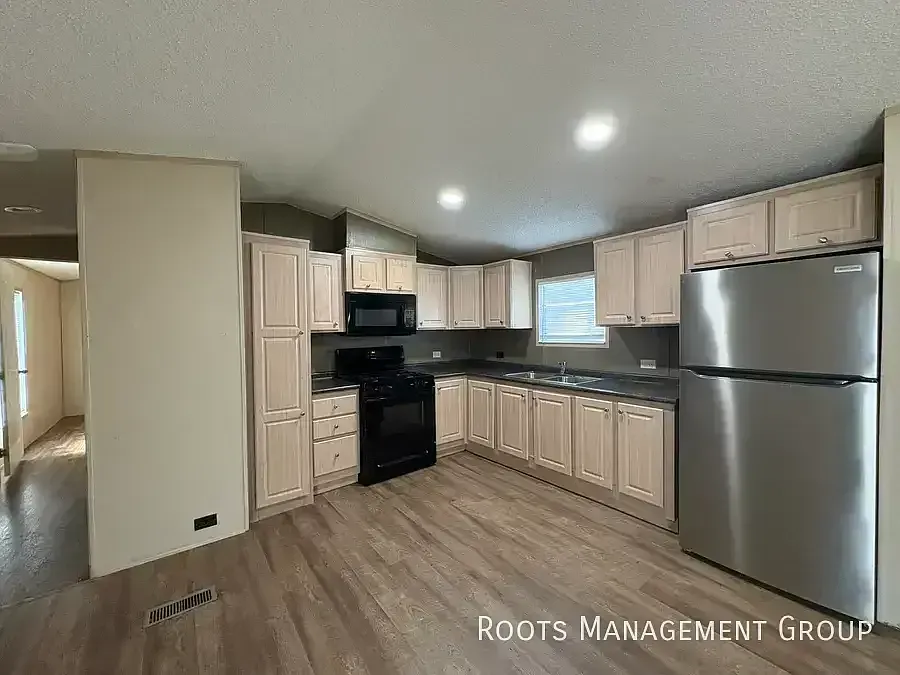 3 Bed 2 Bath Home Available for Lease at The Orchards/Paradise - Apply Now! — Photo 3