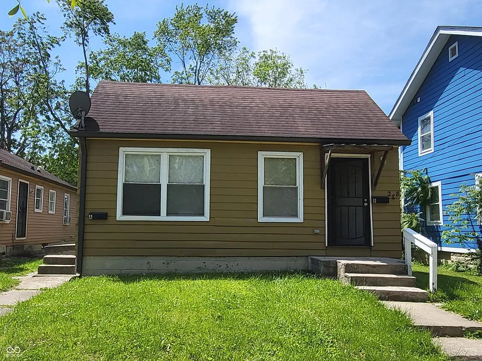 228 N Tacoma Ave #A