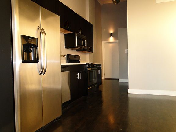 4th image of 1308 N Milwaukee Avenue # Third Floor