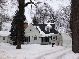 137 Manchester St SW, Wyoming, MI 49548