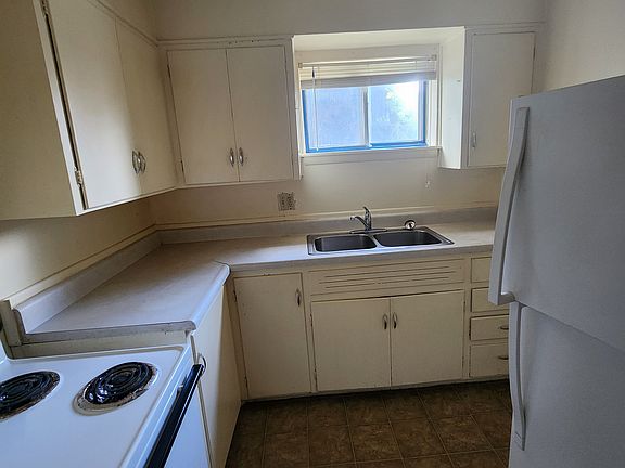 3rd image of 601 S 2nd St #4