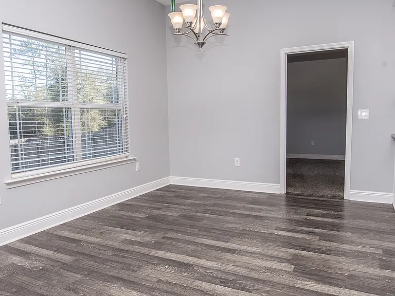 5567 Galaxy Dr — Photo 10