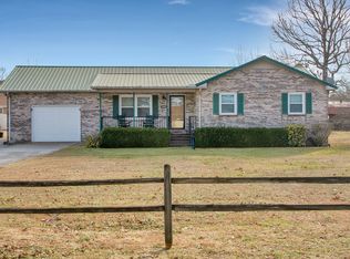 1304 McMahan St, Manchester, TN 37355