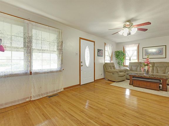 3rd image of 4348 W Steins St
