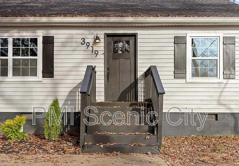 3919 Weldon Dr — Photo 1