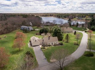 4 Tide Meadow Ln, York, ME 03909