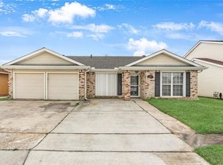 3709 Woodbriar Dr, Harvey, LA 70058