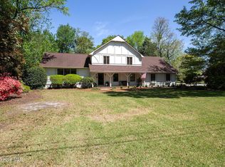 343 Bristol Rd, Wilmington, NC 28409