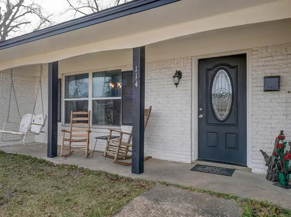 114 S Johnson St, De Kalb, TX 75559