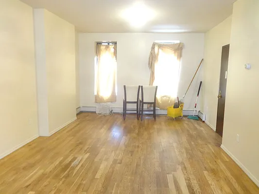 Rented by Blue Egg Realty Corp | media 37