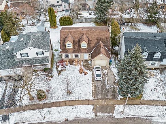 2nd image of 361 Ironwood Rd