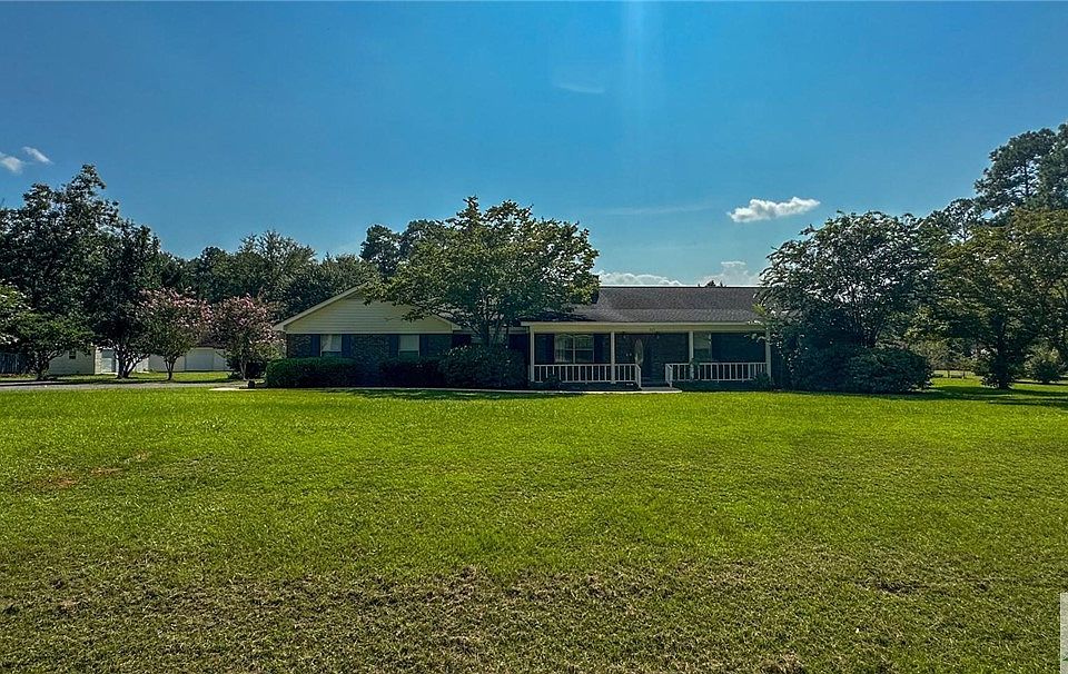 925 Cedar St, Metter, GA 30439 MLS 296142 Zillow