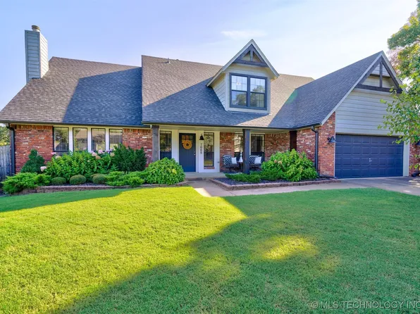 7008 E 100th Pl, Tulsa, OK 74133