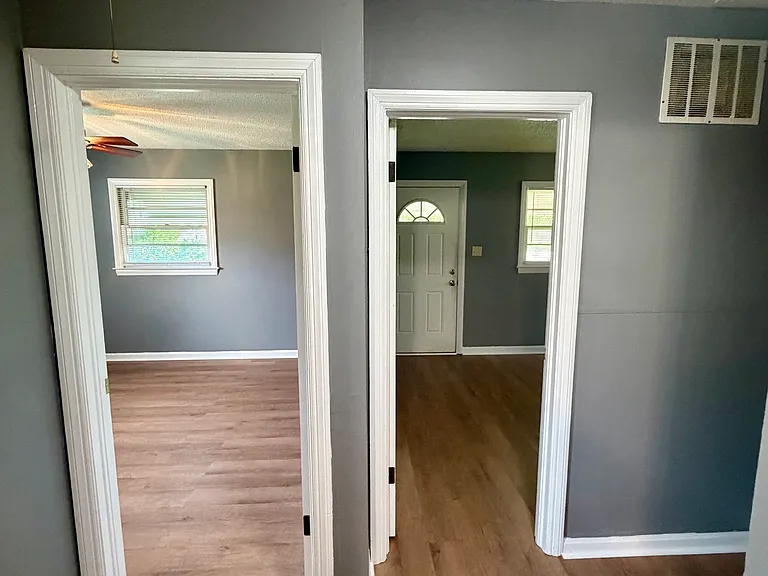 208 Crescent Dr — Photo 18