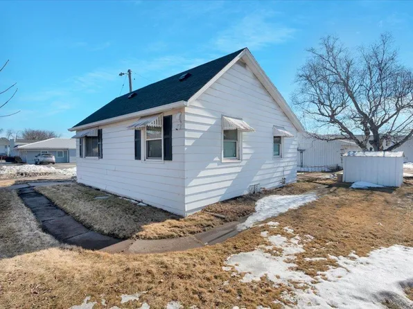 3914 Grand Ave, Duluth, MN 55807