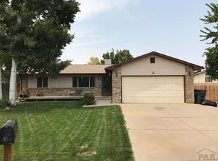 12 Prince Valley Ct, Pueblo, CO 81005