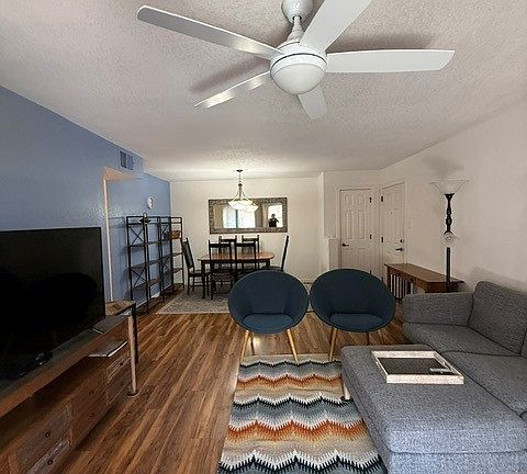 5th image of 601 W San Mateo Rd APT 97