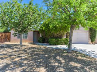 1033 Barrington Ave, Rosamond, CA