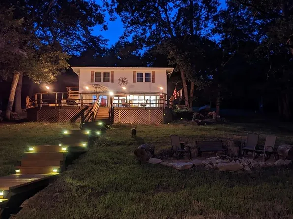 26130 Spring Lake Trl, Kirksville, MO 63501