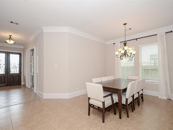 5th image of 711 Charleston Heights Ln