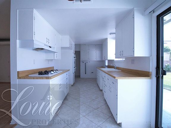 5th image of 5137 Sultana Ave