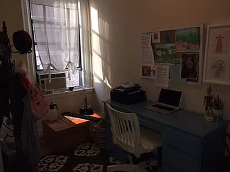 Rented by ARNOLD S GUMOWITZ, LREB