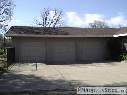 2nd image of 10356 Maddelein Ln