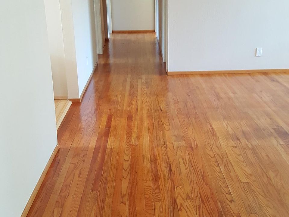 1st image of 826 Los Robles Ave