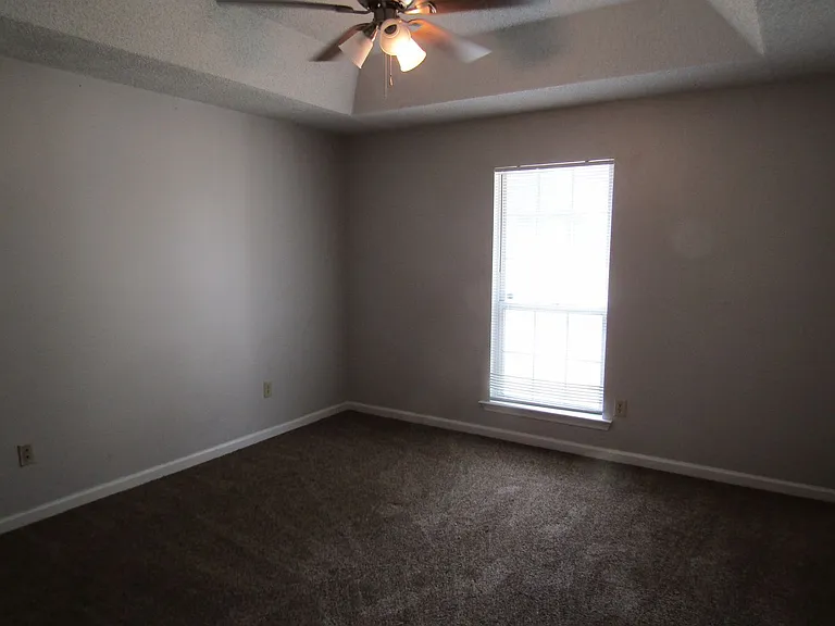 110 Tempest Ln — Photo 13