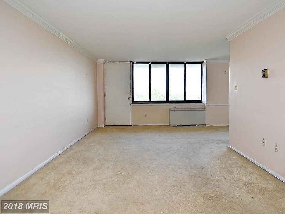 1st image of 4390 Lorcom Ln APT 707