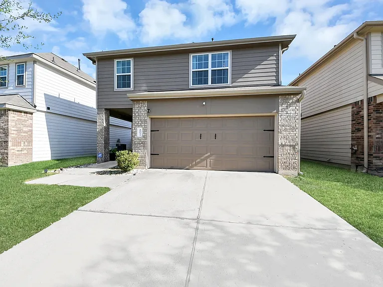 18611 Cooper Ravine Way — Photo 35