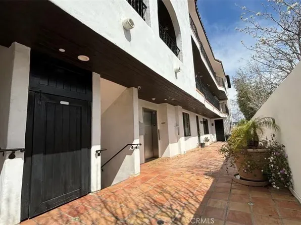 4440 Talofa Ave #301, Toluca Lake, CA 91602
