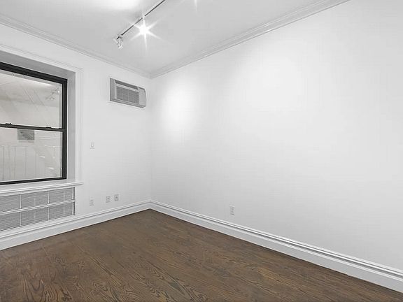 4th image of 12 5th Ave APT 65