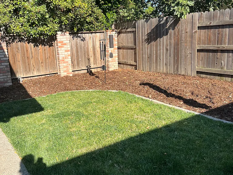 1809 Monarch Ln — Photo 16