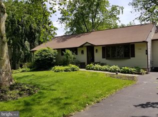 1248 Clyde Rd, Warminster, PA 18974